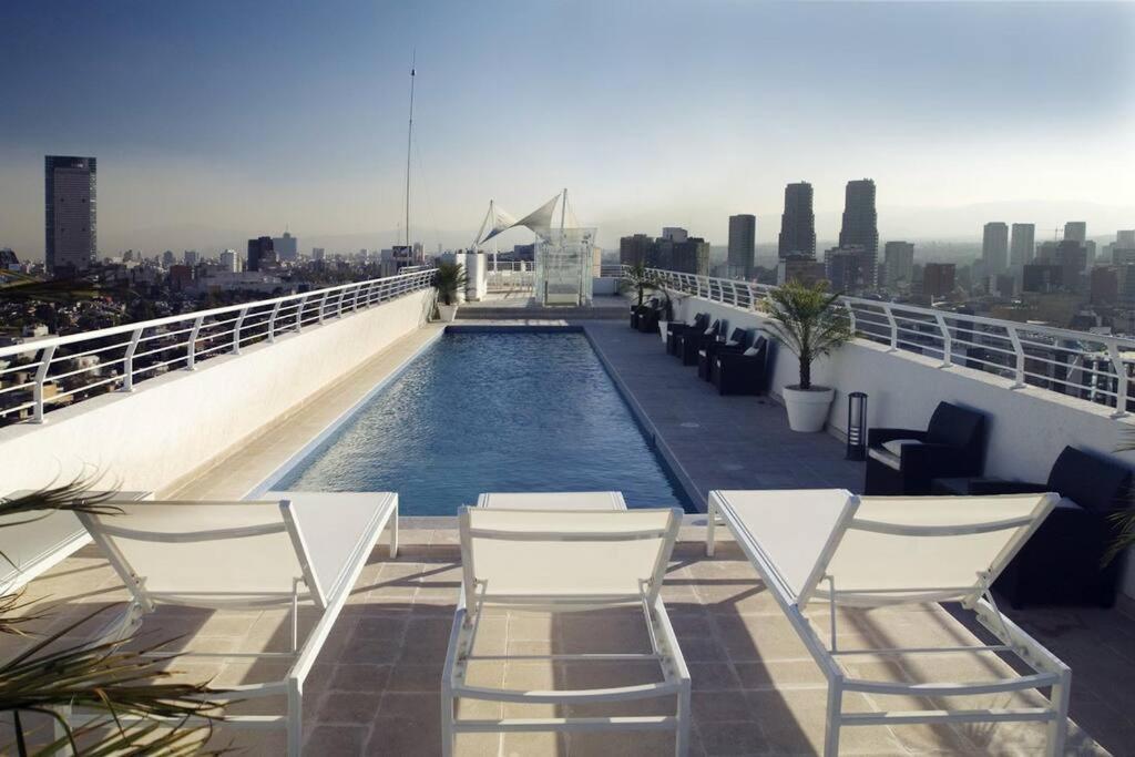 Polanco Pool Amazing View Gym Parking * Mexico City